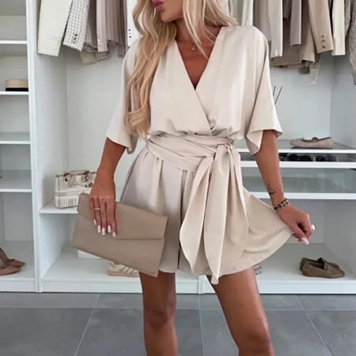 Lunelle | Chic Dress & Freedom of Movement