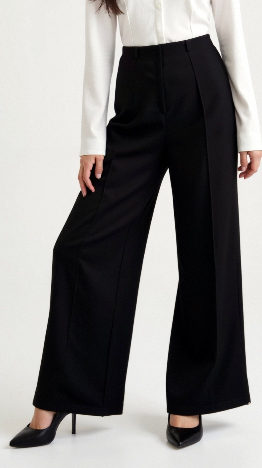 Brooke White Mid Waist Baggy Trousers